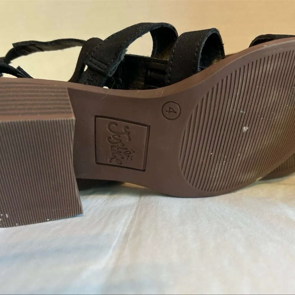 Justice Black Strappy‎ Kids Sandals
